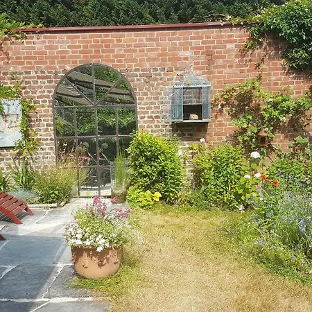 B&B D'hotes La Maison Du Sart 발뇌브다스크